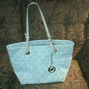 Michael Kors purse